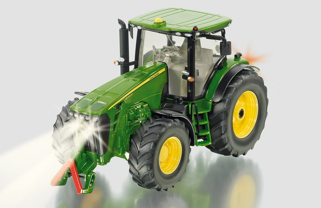 Трактор John Deere 8345R на радиоуправлении, 1:32  